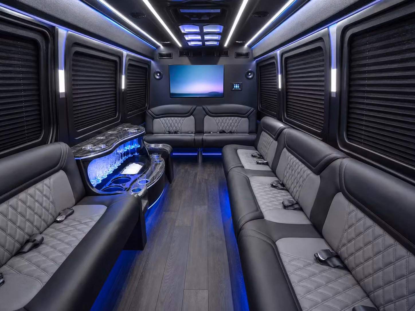 charterbusrentalvirginiabeachva com connects you with airport shuttle and off site parking solutions in virginia beach