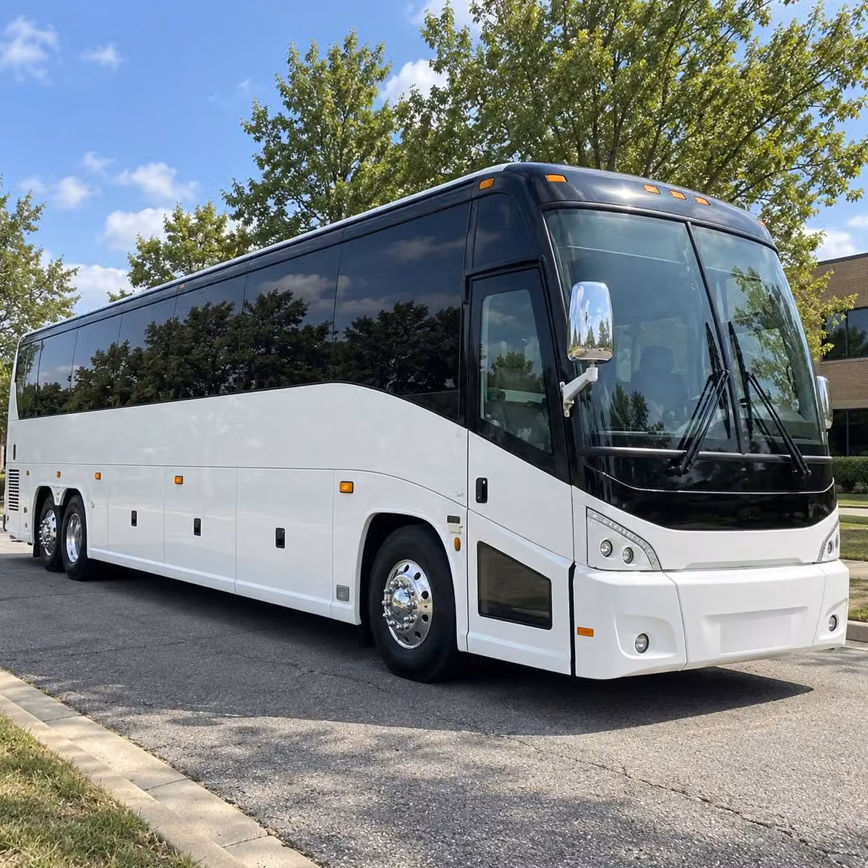 get a charter bus to colonial williamsburg and virginia s historic triangle