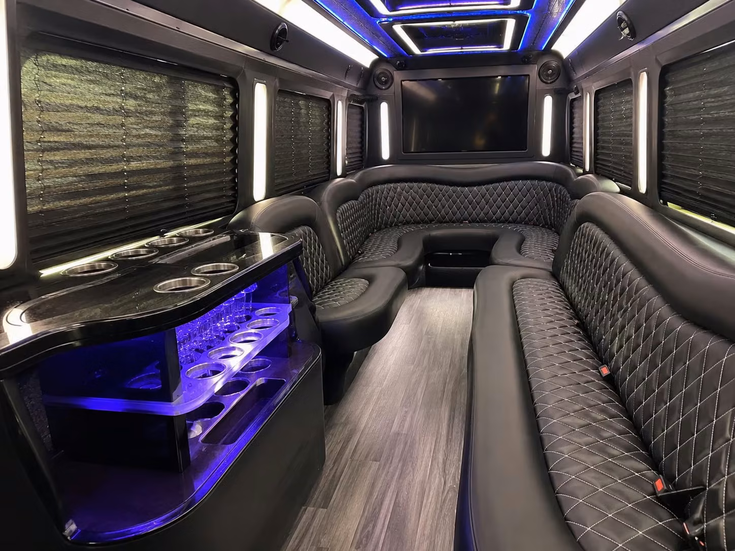 prom homecoming bus rentals in virginia beach